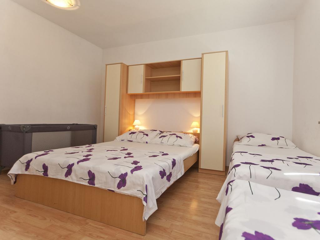Apartments & Rooms Nikolic 파자나 외부 사진