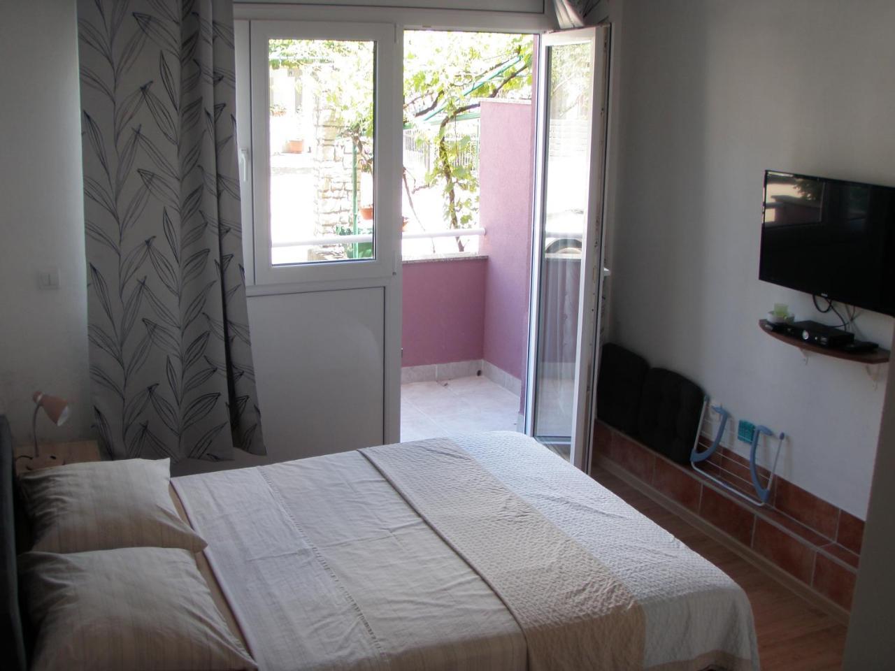 Apartments & Rooms Nikolic 파자나 외부 사진